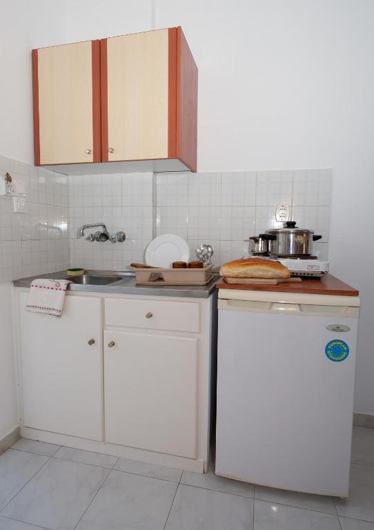 Valianos Studios Аликанас Номер фото